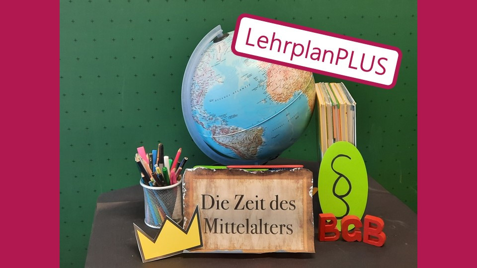 Illustrierendes Bild für das Fach GPG mit dem Hinweis LehrplanPLUS