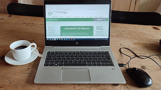 Laptop_mit_LP